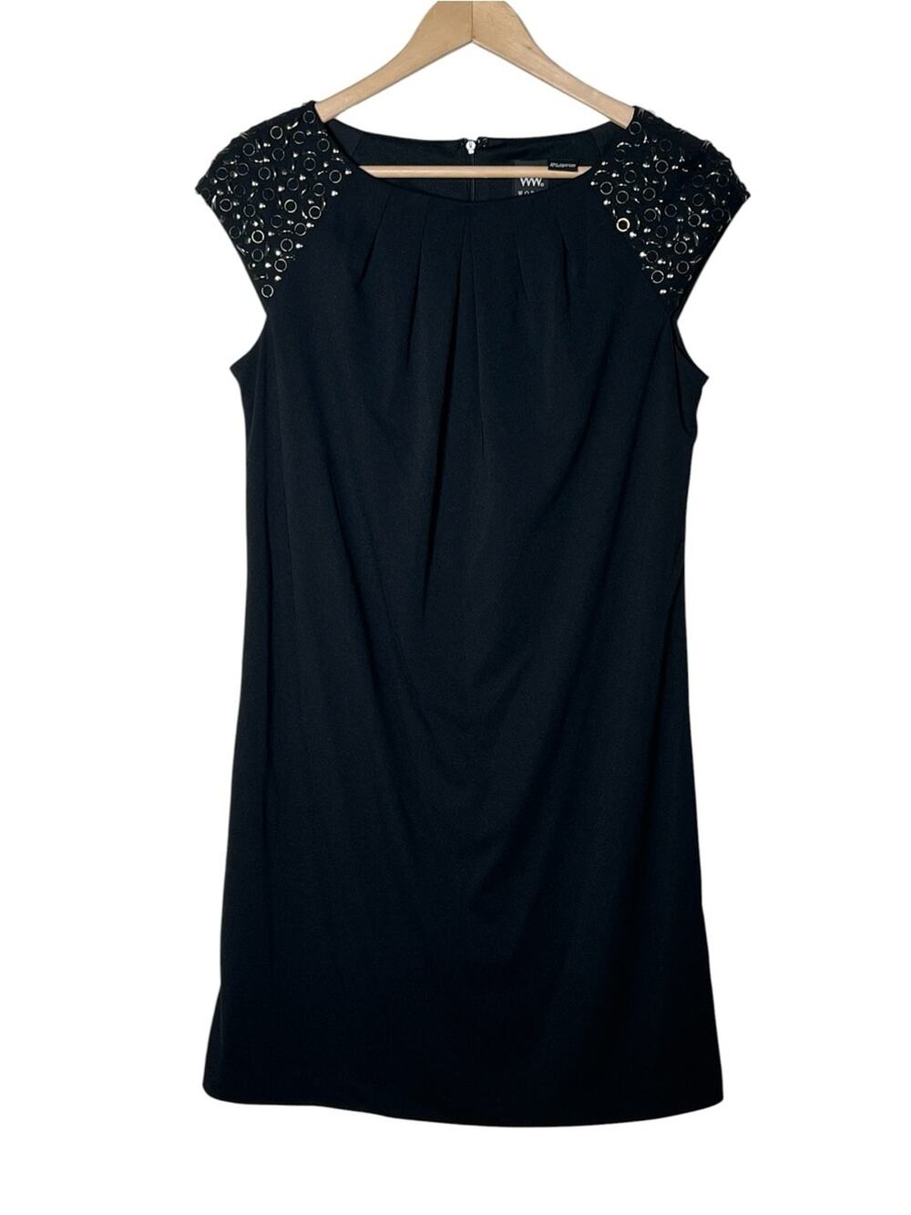 Worth Black Embellished Shoulder Sheath Dress size 6 B92